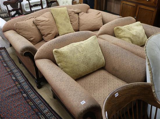 A 1920s three piece bergere suite sofa W.195cm